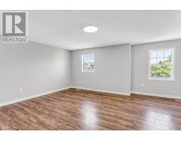 41 - 400 WILSON AVENUE - 23