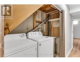 41 - 400 WILSON AVENUE - 33