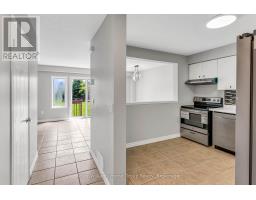 41 - 400 WILSON AVENUE - 4