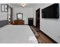 46 SALINA STREET S - 22