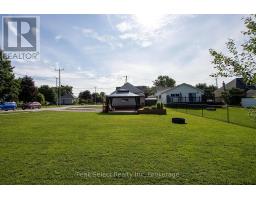 46 SALINA STREET S - 31