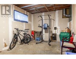 292 MAPLE AVENUE - 30
