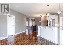 670 FORMAN AVENUE - 10