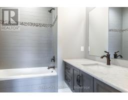 670 FORMAN AVENUE - 23