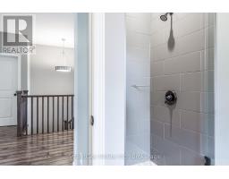 670 FORMAN AVENUE - 29