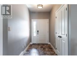 670 FORMAN AVENUE - 5