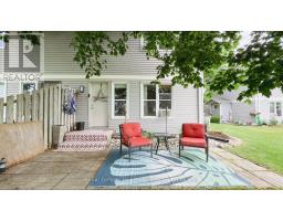 23 - 23 ST CHARLES SQUARE - 35