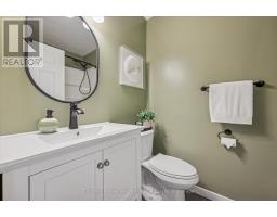 118 MOCCASIN DRIVE - 22