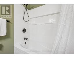 118 MOCCASIN DRIVE - 23