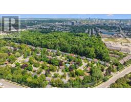 118 MOCCASIN DRIVE - 42