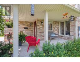 685 WILLOW ROAD - 4
