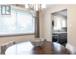 48 WINDEMERE CRESCENT - 13
