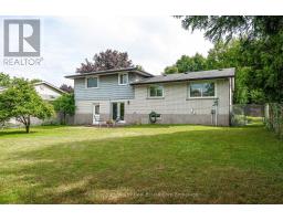 48 WINDEMERE CRESCENT - 42