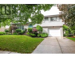 48 WINDEMERE CRESCENT - 46