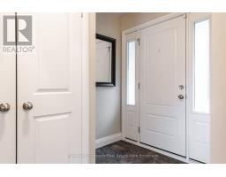 48 WINDEMERE CRESCENT - 6