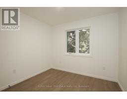 32 COBOURG LANE - 21