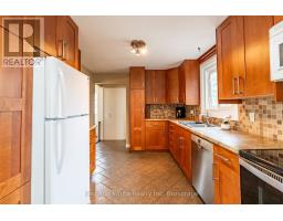 25 FOREST GLEN COURT - 20