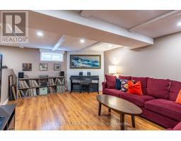 25 FOREST GLEN COURT - 34