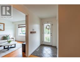 25 FOREST GLEN COURT - 6