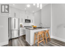 3001 - 60 CHARLES STREET W - 5