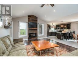 86 JACOB STREET W - 14