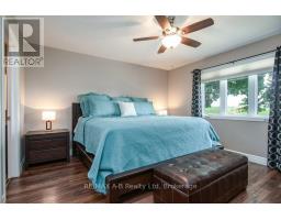 86 JACOB STREET W - 25