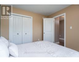 86 JACOB STREET W - 32