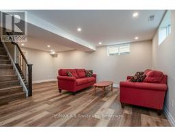 86 JACOB STREET W - 33