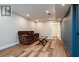 86 JACOB STREET W - 36