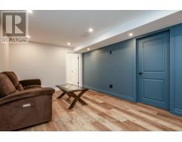 86 JACOB STREET W - 37