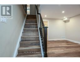 86 JACOB STREET W - 38