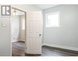 44 HURON ROAD - 12