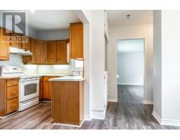 44 HURON ROAD - 13