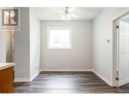 44 HURON ROAD - 16
