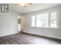 44 HURON ROAD - 6