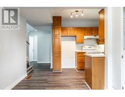 44 HURON ROAD - 9