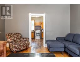 144 ROMEO STREET S - 17
