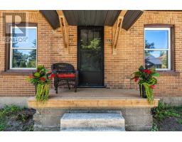 144 ROMEO STREET S - 4
