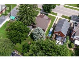 144 ROMEO STREET S - 7