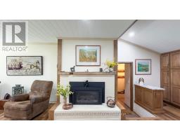 37752 BAYFIELD ROAD - 9
