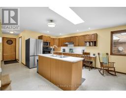 164 SILLS STREET - 12