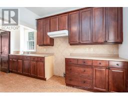 73 STRATFORD STREET - 22