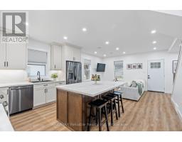 78 DALY STREET - 13