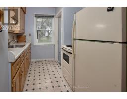 43 NORMANDY DRIVE - 12