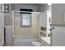 43 NORMANDY DRIVE - 23