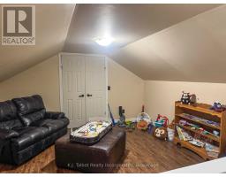 78 DUNEDIN DRIVE - 31