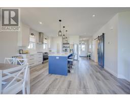 202 ORR STREET - 13
