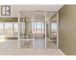1008 - 237 KING STREET W - 14