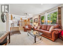 39 GREENWICH DRIVE - 17