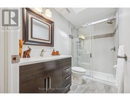 39 GREENWICH DRIVE - 28